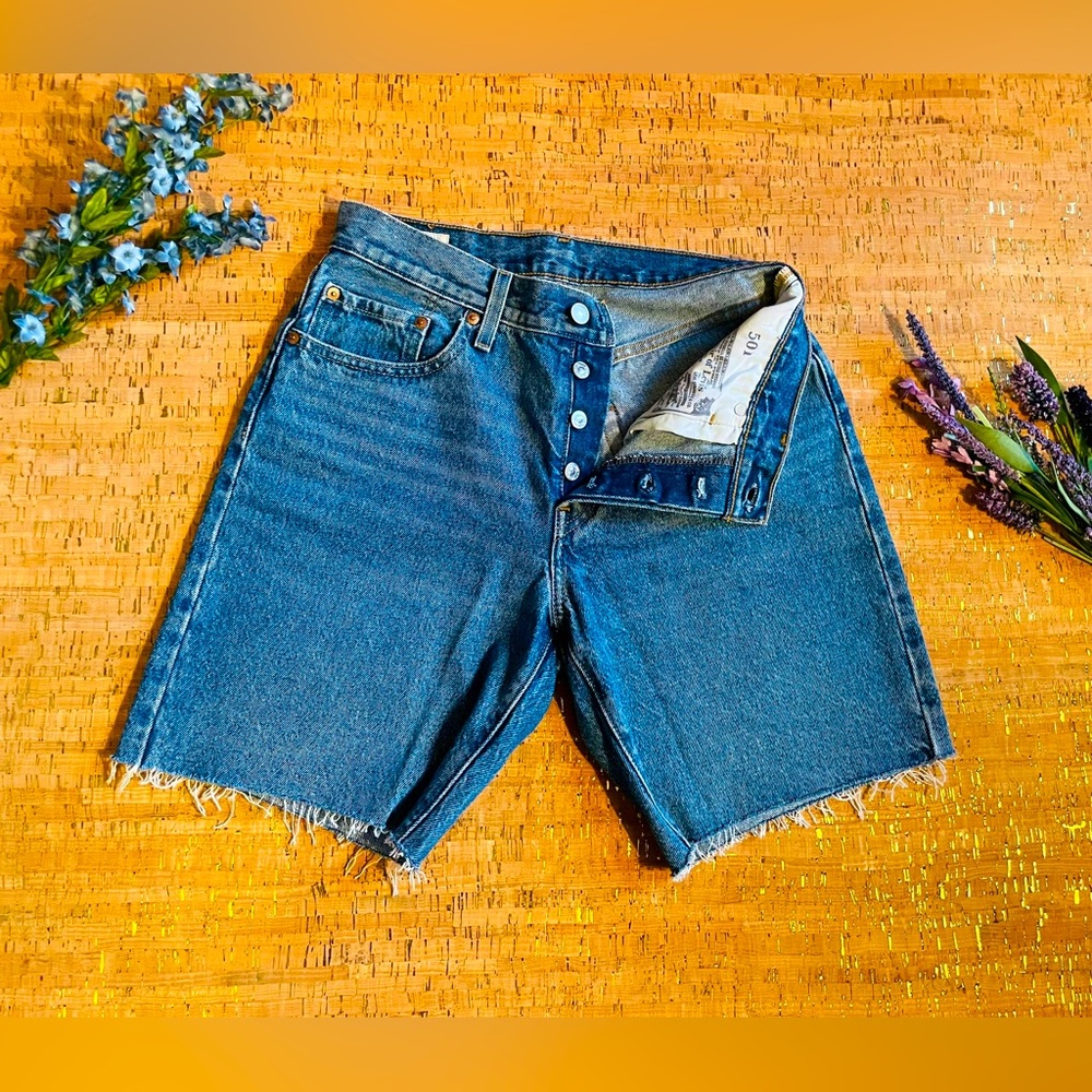 501 LEVI’S ‘ 90’s shorts -High Rise
